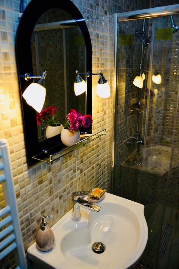 Hotel Casa Iris Center Sybin Zewnętrze zdjęcie