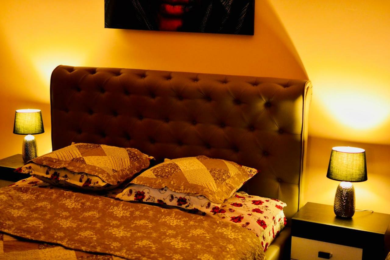 Hotel Casa Iris Center Sybin Zewnętrze zdjęcie