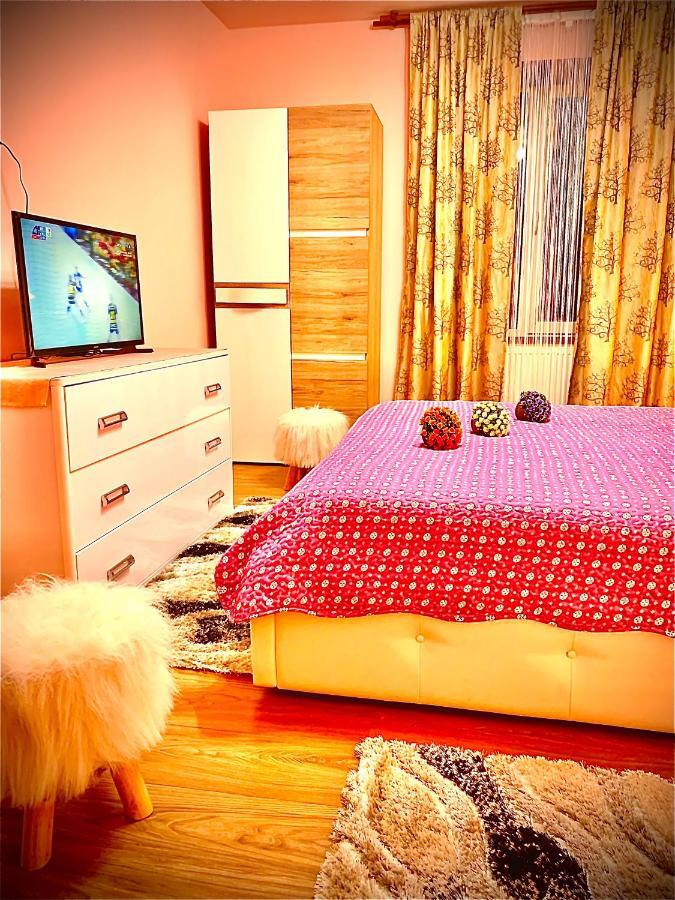 Hotel Casa Iris Center Sybin Zewnętrze zdjęcie